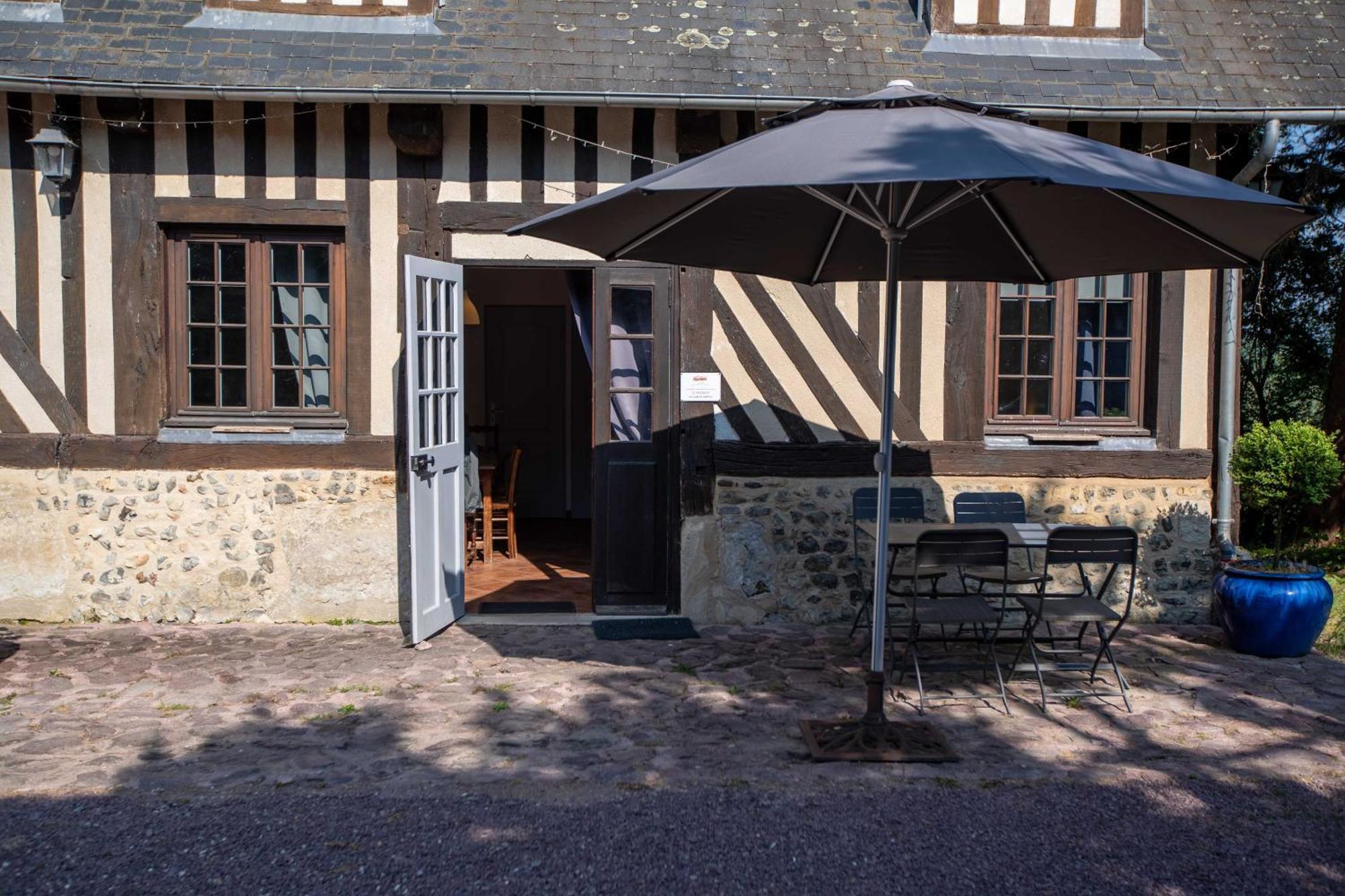 Gites - Domaine de Geffosse Pont-Évêque Exterior foto